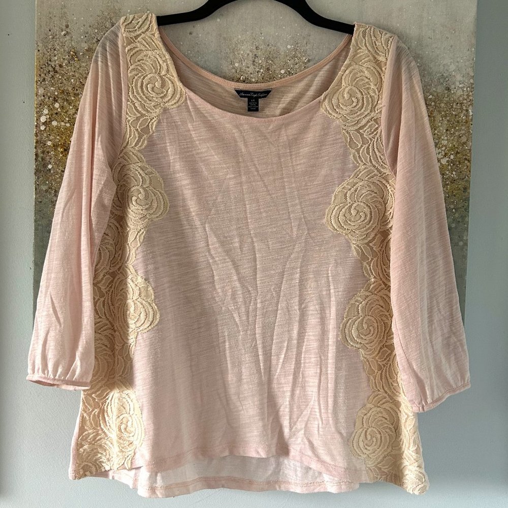 American Eagle Lace Rose Top (NWOT)